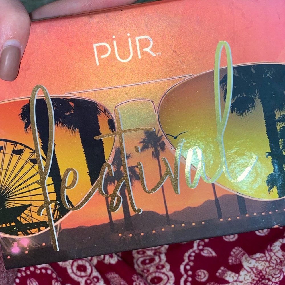 PÜR Festival Eyeshadow Palette